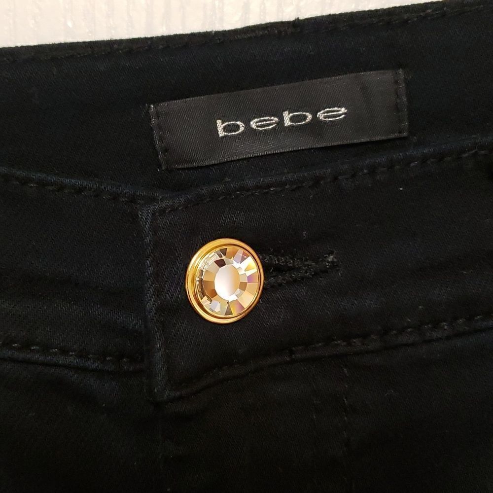 🌟BEBE Black Skinny Jeans with Rhinestone buttons and studs